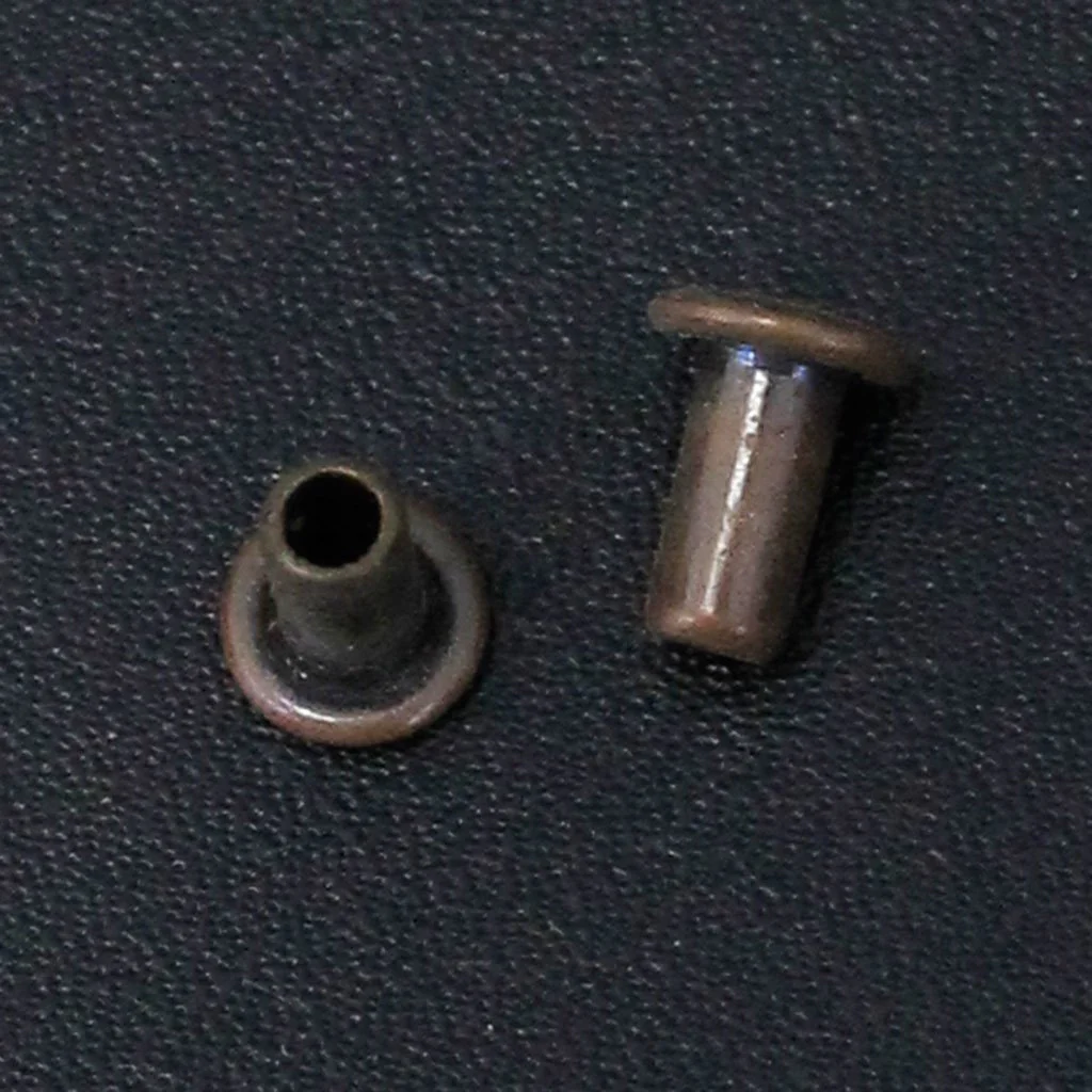 1000 pcs 3/8'' x 1/4'' Antique Brown Tiny Rivet Posts #Z4195PN - Image 3