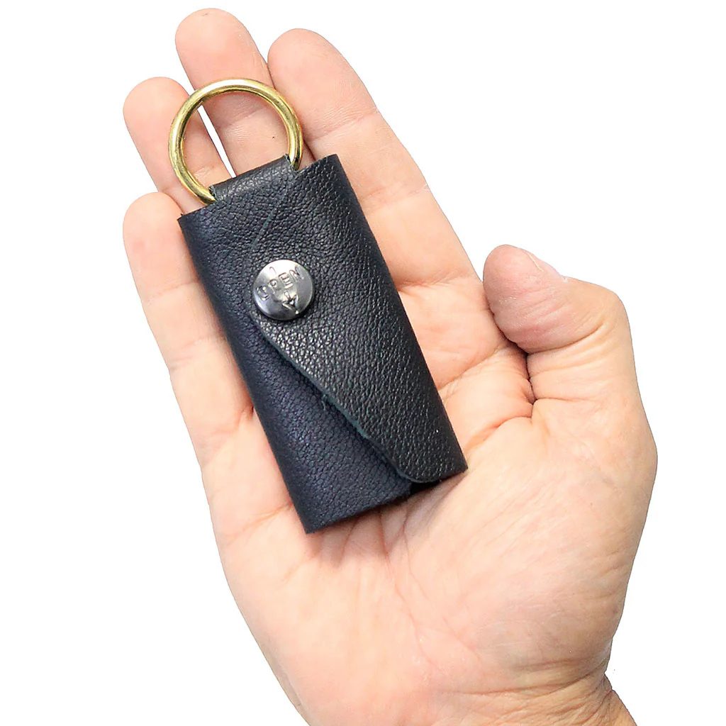 4 Key Leather Key Case with Finger Ring #AC22040GR - Image 5