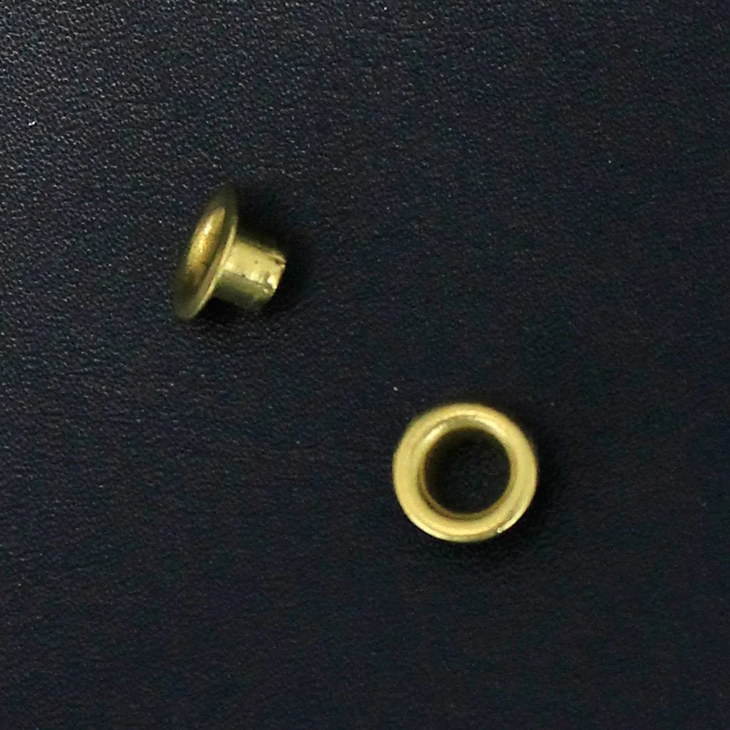 1000 pcs 4mm (1/8")  Gold Eyelets #ZE7736BR - Image 3