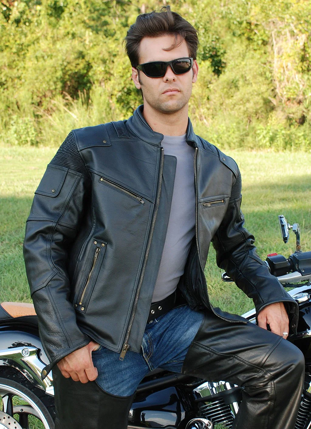 Men's Ultimate Black Racer Vented Motorcycle Jacket CC Pockets #M6633RVZK ()